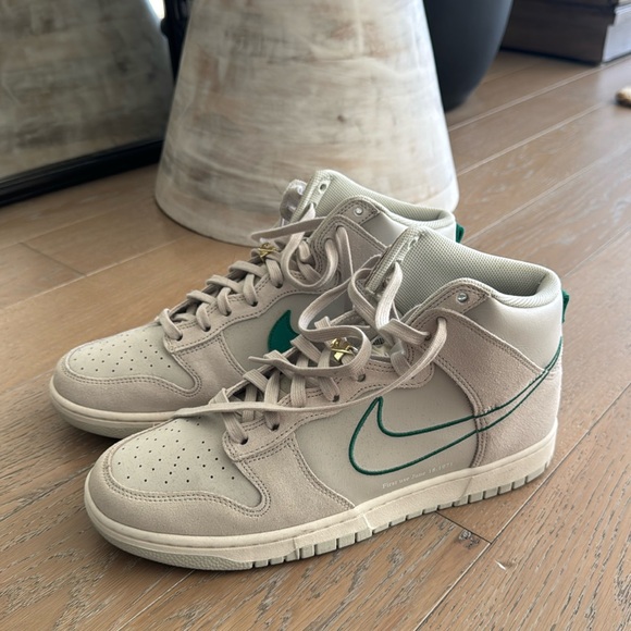 Nike Dunk 2021 SE First Use Pack Green Noise